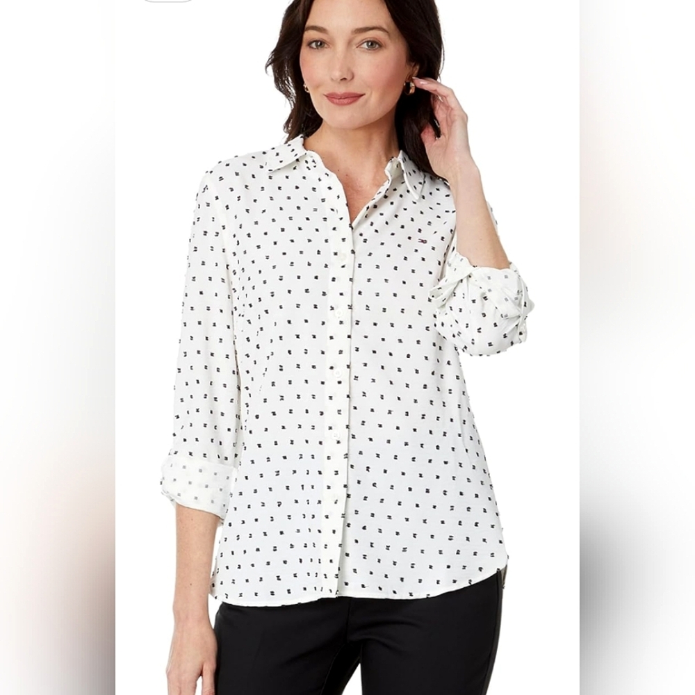Tommy Hilfiger polkadot button up shirt blouse  Brand New 😃! button up sleeve
